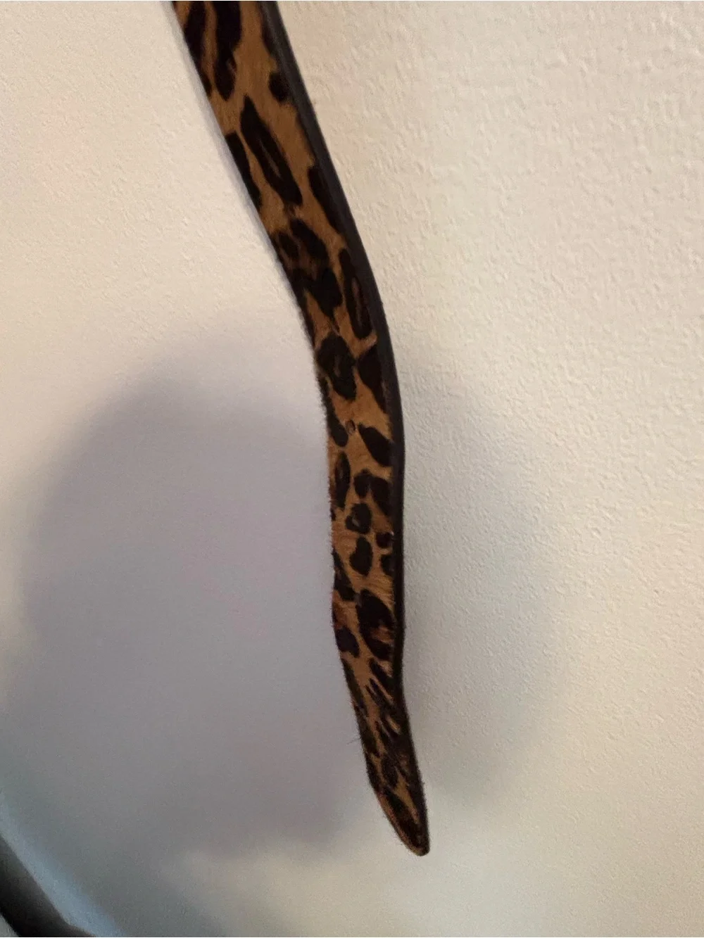 Leopard print belt